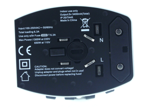 Adattatore Universale da Viaggio Con Presa EU UK USA AUS CN USB + 1 Type C 3,4A