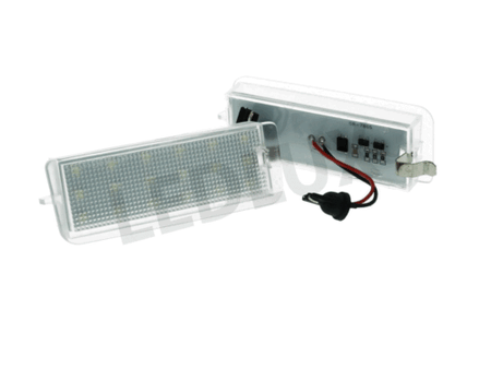 Kit Luci Targa Led Bluebird Cefiro Canbus No Errore Bianco 12V 2W <table