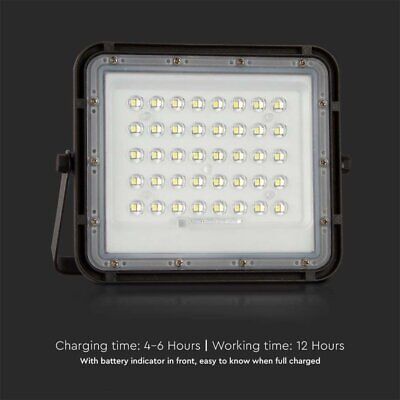 Faro LED con Telecomando e Pannello Solare 6W 400LM Indicatore Batteria Cavo da