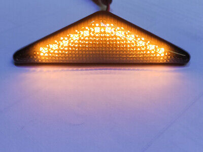 Kit Freccia Laterale a Led Side Marker Lente Nero Fume Luce Arancione Per