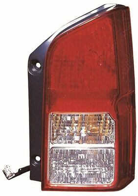 Faro posteriore dx  PATHFINDER 05-14 P21W PY21W P21/5W 26550-EB30A