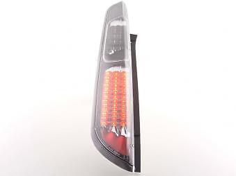 Coppia Fari Fanali Posteriori Tuning LED Focus 2 5 porte 04-08 nero