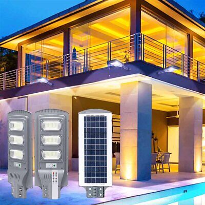 Lampione Solare a LED 150W Luce Fredda 6500K IP65 con Sensore di Movimento e