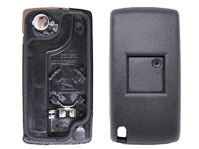 Guscio Chiave Telecomando 3 Tasti Baule Con Lama HU83 Batteria In Custodia