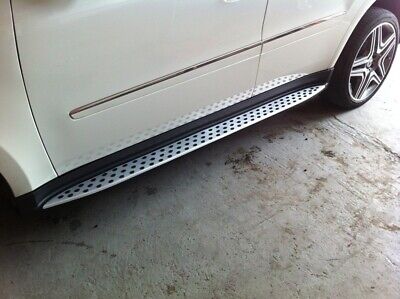 Coppia Set Pedane Laterali Predellini Tuning per Classe M ML W164 (2005-2011)