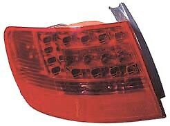 Faro posteriore dx A6 04-08 AVANT esterno LED 4F9 945 096B/H