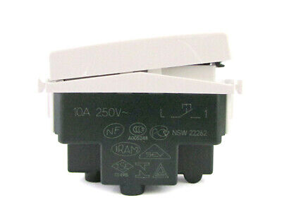 Interruttore Pulsante NO Normalmente Aperto Vimar Plana 14008 1P 10A 250 Vac