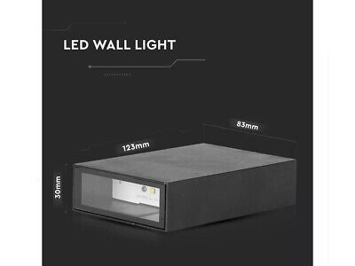 Applique Lampada LED da Muro Rettangolare 4W Colore Nero 3000K IP65 Esterno