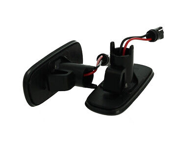 Kit Freccia Laterale a Led Side Marker Lente Nero Fume Luce Bianco Per TT