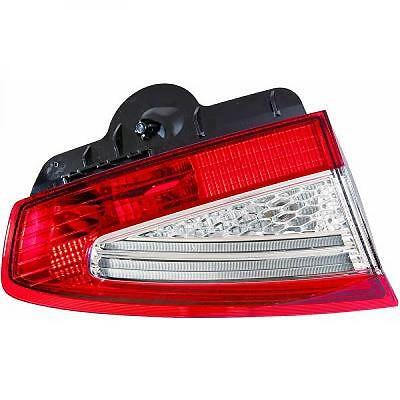 Faro fanale posteriore Destro MONDEO 10.10- wagon interno