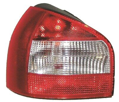 Faro posteriore dx A3 00-03 per