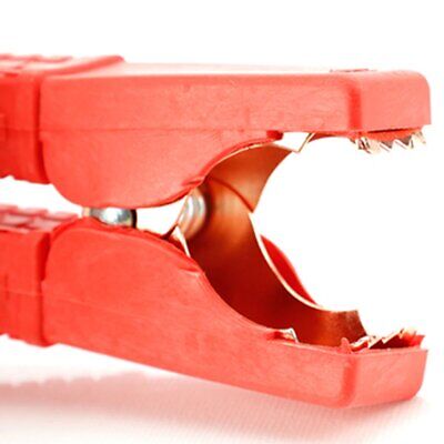 <ul> <li>Coppia di Pinze per Cavi Batteria, Misura 10.5x8.4cm:</li>