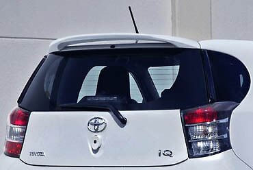 Alettone Spoiler posteriore tuning ibherdesign lunotto IQ 2009->