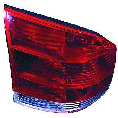 Faro fanale luce posteriore Sinistro SIGNUM 2003-2005