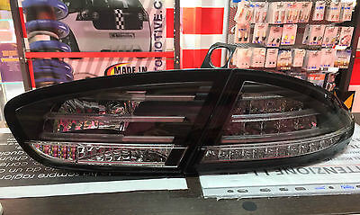 Coppia fari fanali posteriori TUNING LEON 2009 -> 2012 fume' LIGHT TUBE LED