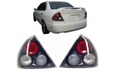 Fanali posteriori adatti per Mirage Lancer 95-97 Coupe / Sedan Fanal