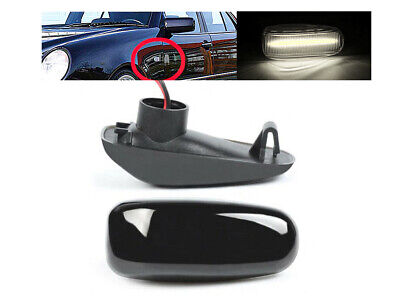 Kit Freccia Laterale a Led Side Marker Lente Nero Fume Luce Bianco Per