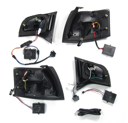 Coppia Set Fari Fanali Posteriori Tuning A4 B7 04-08 AVANT Rosso / Bianco LED
