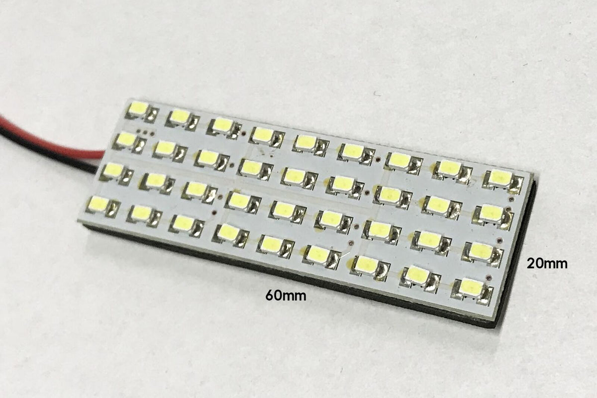 Pannello Plafoniera Lampada Led 12V Con 36 Smd 3014 Bianco Freddo 6000K Per