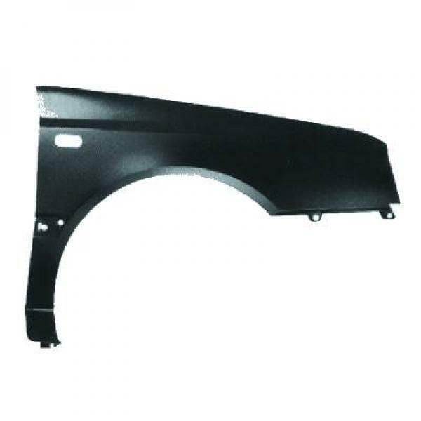 Parafango sinistro GOLF III VENTO 95-97 non CABRIO con foro antenna con foro