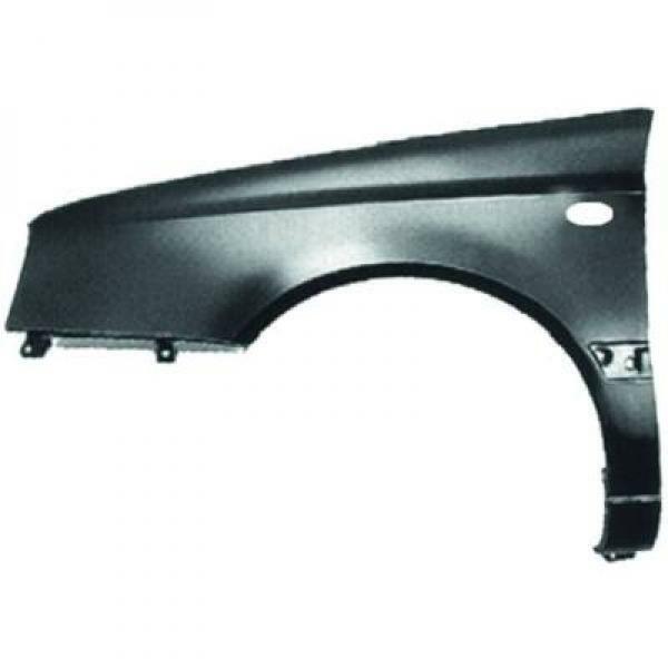 Parafango sinistro GOLF III VENTO 95-97 foro freccia ovale no foro antenna no