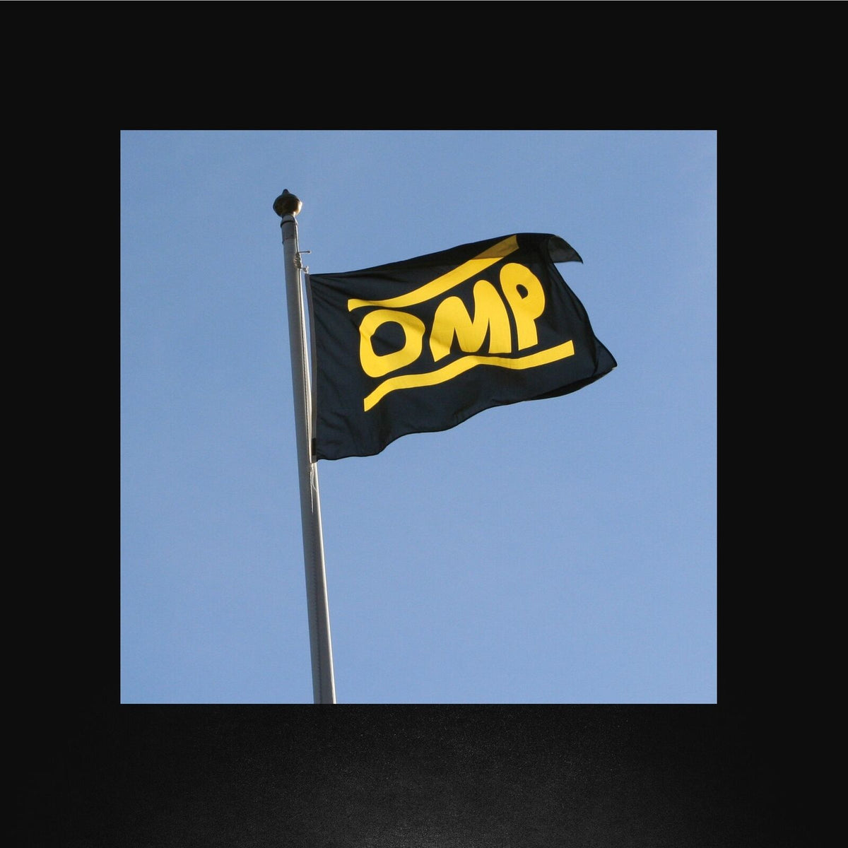 OMP FLAG 100X150CM X/867