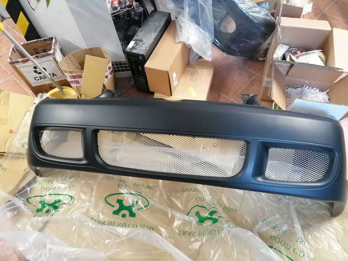 Paraurti anteriore GOLF IV 97-03 SPORTLOOK verniciabile inclusa griglia