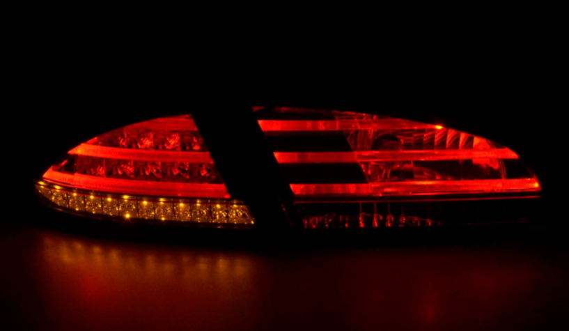 Coppia Set Fari fanali posteriori Tuning a LED Leon 1P 05->09 Rosso Fumè