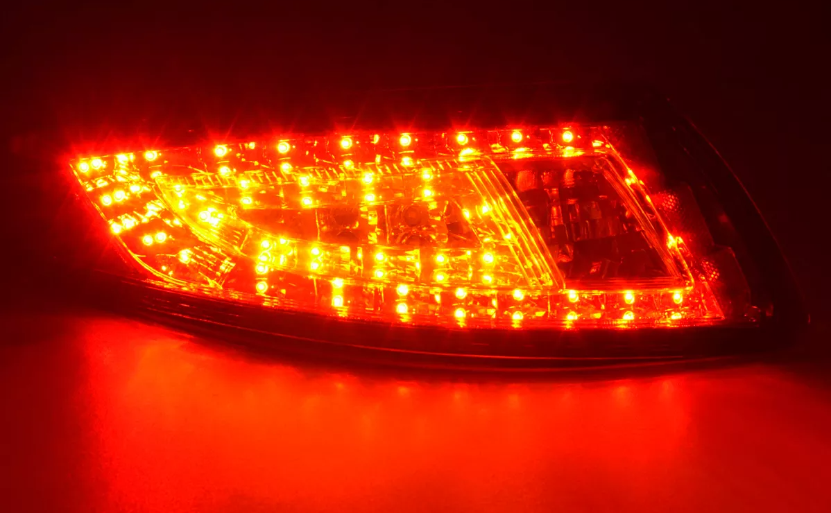 Coppia TUNING set fari fanali posteriori 911 serie 997 04-08 LED rossi red clear