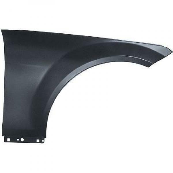 Parafango destro ClasseC W204 07-14 acciaio non AMG