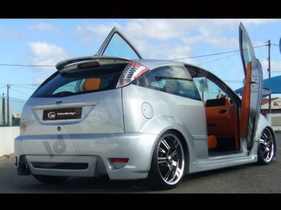 Paraurti posteriore FOCUS Mk1 98->05 Tuning