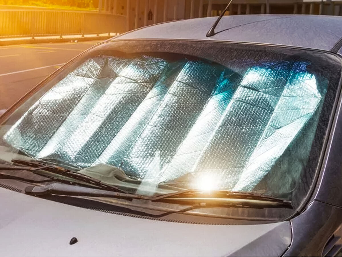 Parasole Auto Per Parabrezza Misura 130X60cm PE + Film Di Alluminio <ul><li>Il