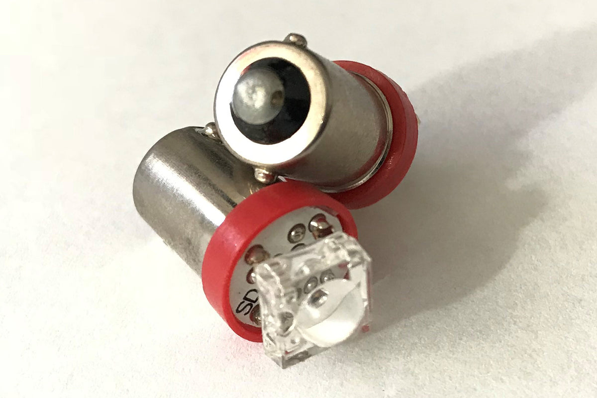 Coppia 2 Lampadine Led BA9S T4W Piedi Dritti Con 1 Colore Rosso 12V 0,2W <p>